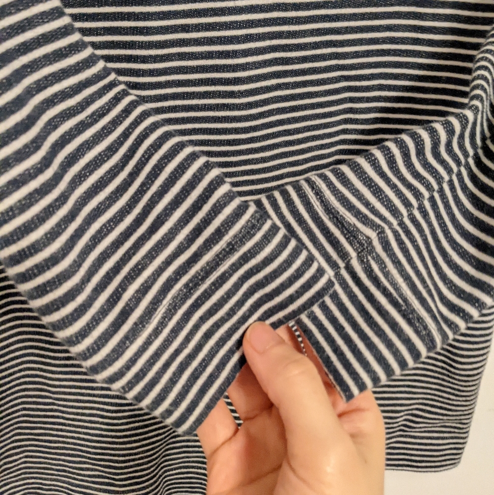 Lou & Grey Loft navy and white stripe sweater dress XSP - Picture 5 of 8